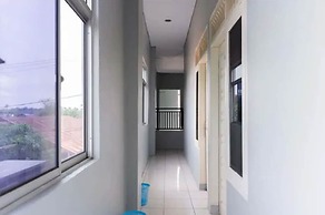 OYO 93071 Home Stay Kembar Syariah