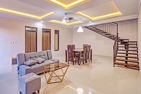 Capital O 93068 D Twinz House Syariah