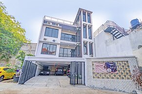 Capital O 93068 D Twinz House Syariah