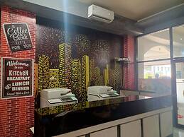 OYO 93090 Multi Plus Inn