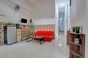 OYO 93095 New Puspa Residence