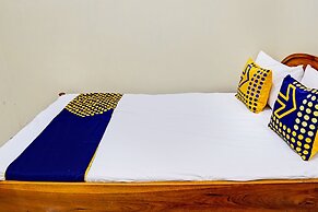 OYO 93108 Homestay H Syarif Syariah – RA Kartini