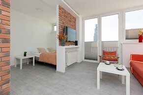 Warsaw Studio City View by Renters