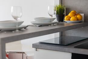 Warsaw Studio City View by Renters