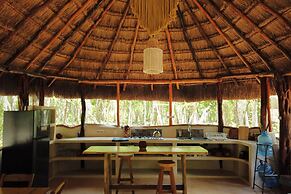 Room-unique Jungle Dome Ik