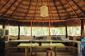 Room-unique Jungle Dome Kaa