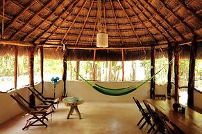 Room-unique Jungle Dome Kaa