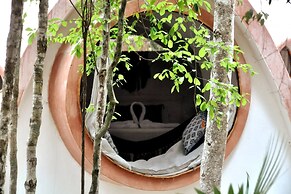 Room-unique Jungle Dome Kaa