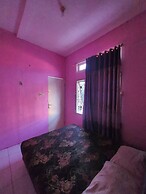 OYO 93114 Salak Homestay