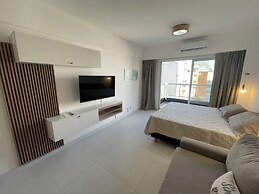 Luxury Temporary Rental With Pool in Caballito