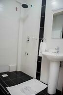 Kolel Hotel and Suites