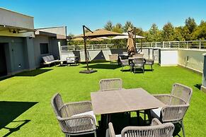 Kolel Hotel and Suites