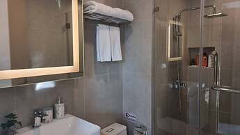 Bo403-great Seaview 1br With 2 Beds-big Balcony