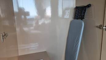 Bo403-great Seaview 1br With 2 Beds-big Balcony