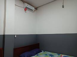 OYO 93117 Penginapan Tiga Dara