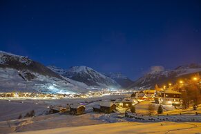 Chalet Sciachilo’ Ski In-Ski Out 10m