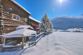 Chalet Sciachilo’ Ski In-Ski Out 10m