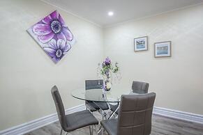 Halsey Waterfront Apartments