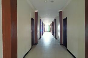 OYO 93122 Pondok Puti Sartika SyariahNearPasar Jum'at Aluh Aluh