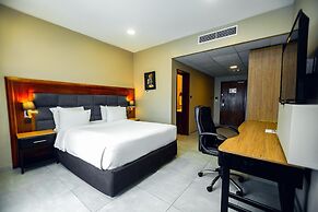Holiday Inn Accra