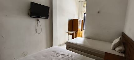 OYO 93123 Wisma Hamalau SyariahNearPulau Bromo Pedestrian Bridge