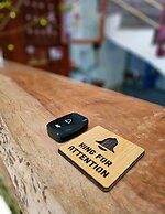 Frontier Hostel & Tours