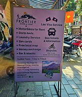 Frontier Hostel & Tours