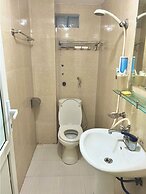 Frontier Hostel & Tours