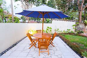 OYO 93136 Hotel Santo Djaya 2