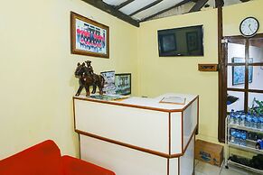 OYO 93136 Hotel Santo Djaya 2