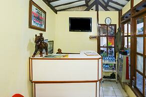 OYO 93136 Hotel Santo Djaya 2