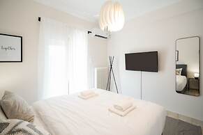 Modern Apartment with Acropolis view