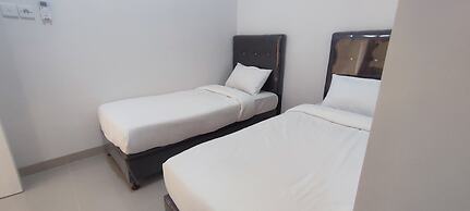 OYO 93143 Mega Raudhah Syariah