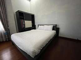 OYO 93143 Mega Raudhah Syariah