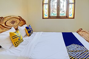 SPOT ON 93144 Homestay H. Syarif Syariah - Bandar Gresik 2