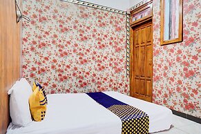 SPOT ON 93149 Karman's Sari 1 Homestay Syariah