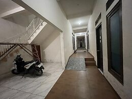 OYO Life 93147 Rumah Kos Shilah Habib Syariah