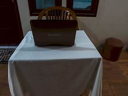 OYO 93161 Nurul Hikmah Homestay Syariah & Sport Center