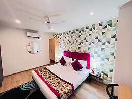 Qotel Hotel Chhatarpur - Opposite Tivoli Garden