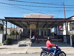 OYO 93162 Cempaka Syariah