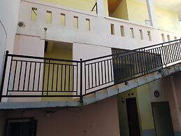 OYO 93162 Cempaka Syariah