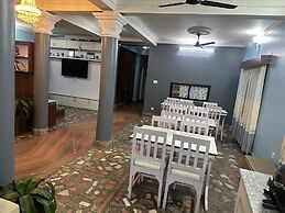 Hotel The Billabong Garden