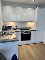 1 Bed Apartment near Old Trafford with Free car park