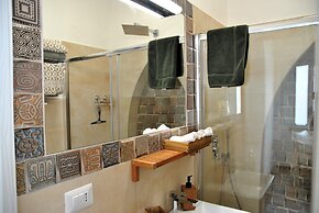 Room in B&B - Mariasofia Master Suite With Private Bathroom