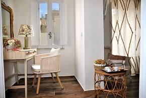 Room in B&B - Mariasofia Master Suite With Private Bathroom