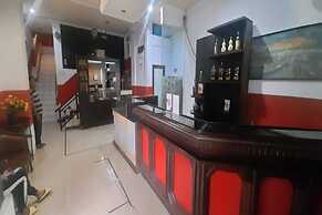 OYO 93168 Permata Ria Hotel