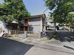 OYO 93168 Permata Ria Hotel