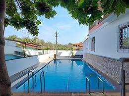 Hotel 7 Sea's Vagator