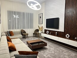 Impeccable 2-bed Rooms Apartment in Casablanca