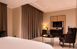 Alpine hotel and villas